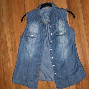 Passport sleeveless chambray denim shirt